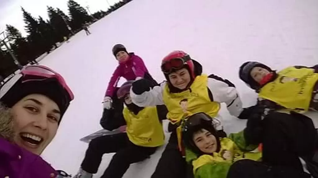 Natjecanje u skijanju i bordanju na Rogli