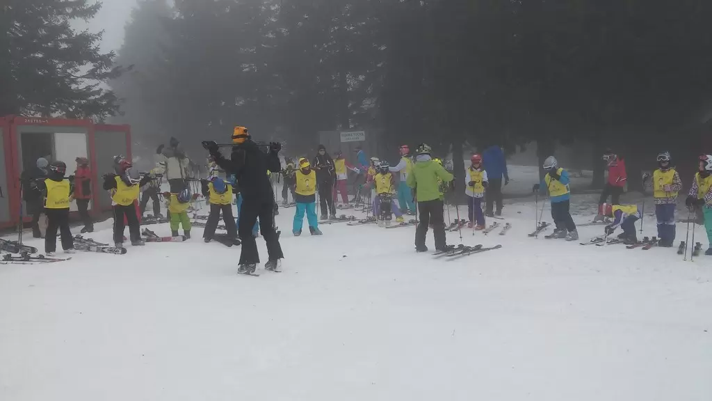 Natjecanje u skijanju i bordanju na Rogli