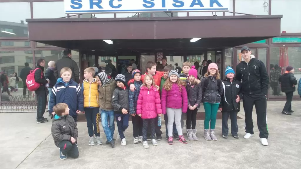 PK Cerine se vratio sa plivačkog natjecanja 10. Sisak mali