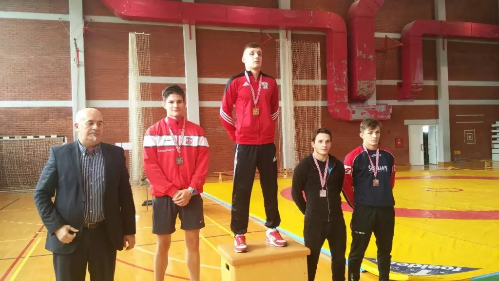 Frankol drugi, Fodor treći na seniorskom PRH slobodnim načinom hrvanja!