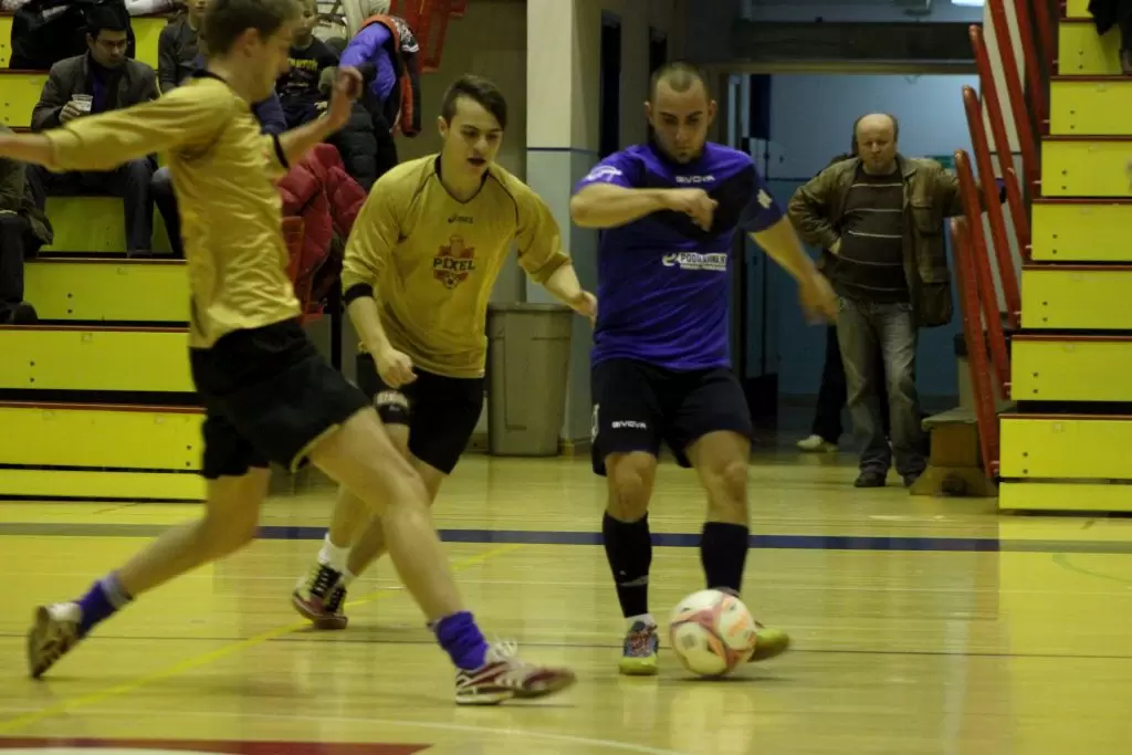 KC liga // Active jesenski prvak, Sedma sila iznenadila studente