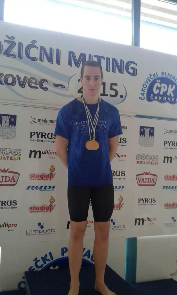 Novi uspjesi 35 plivača PK Cerina koji su nastupili na 17. Božićnom mitingu održanom 05.12.2015 u Čakovcu