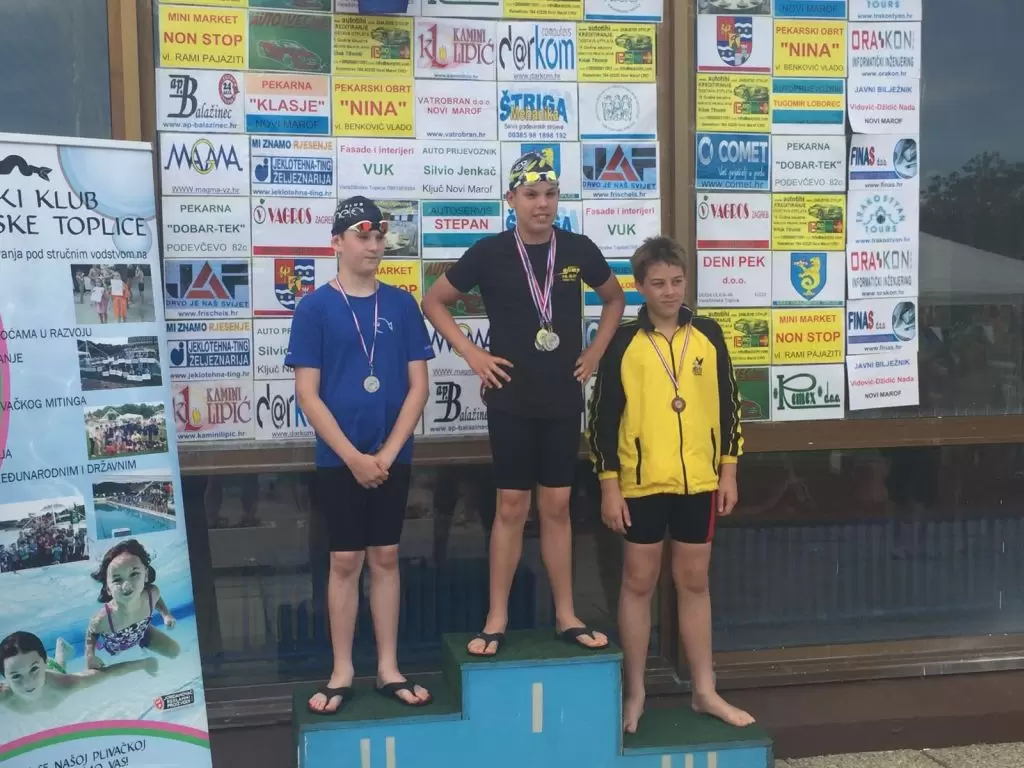 Četiri medalje za Plivački klub Cerine na 6. plivačkom mitingu "Vodeni lav"