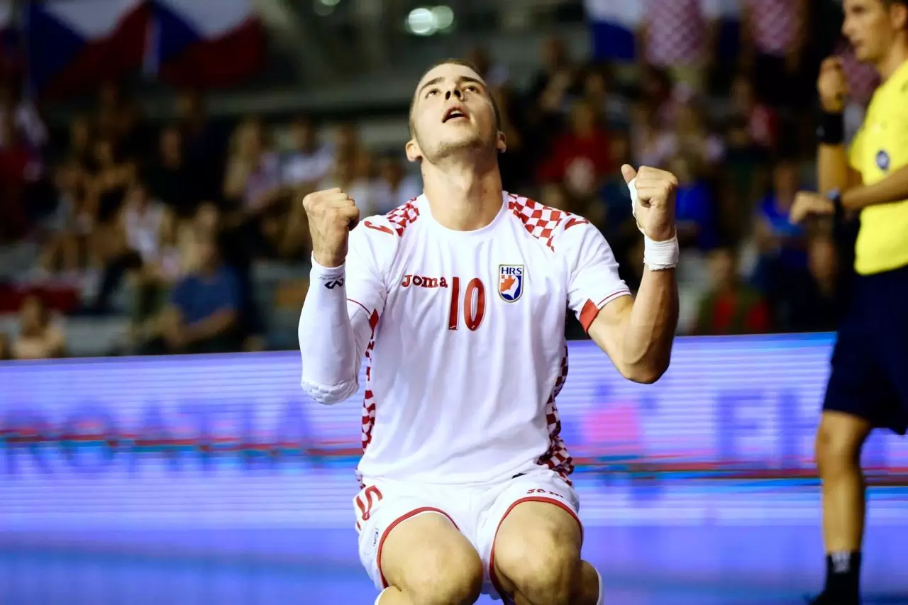 M18 Euro 2016 EHF | Zajednica sportova Koprivničko križevačke zajednice | Hrvatska : Češka