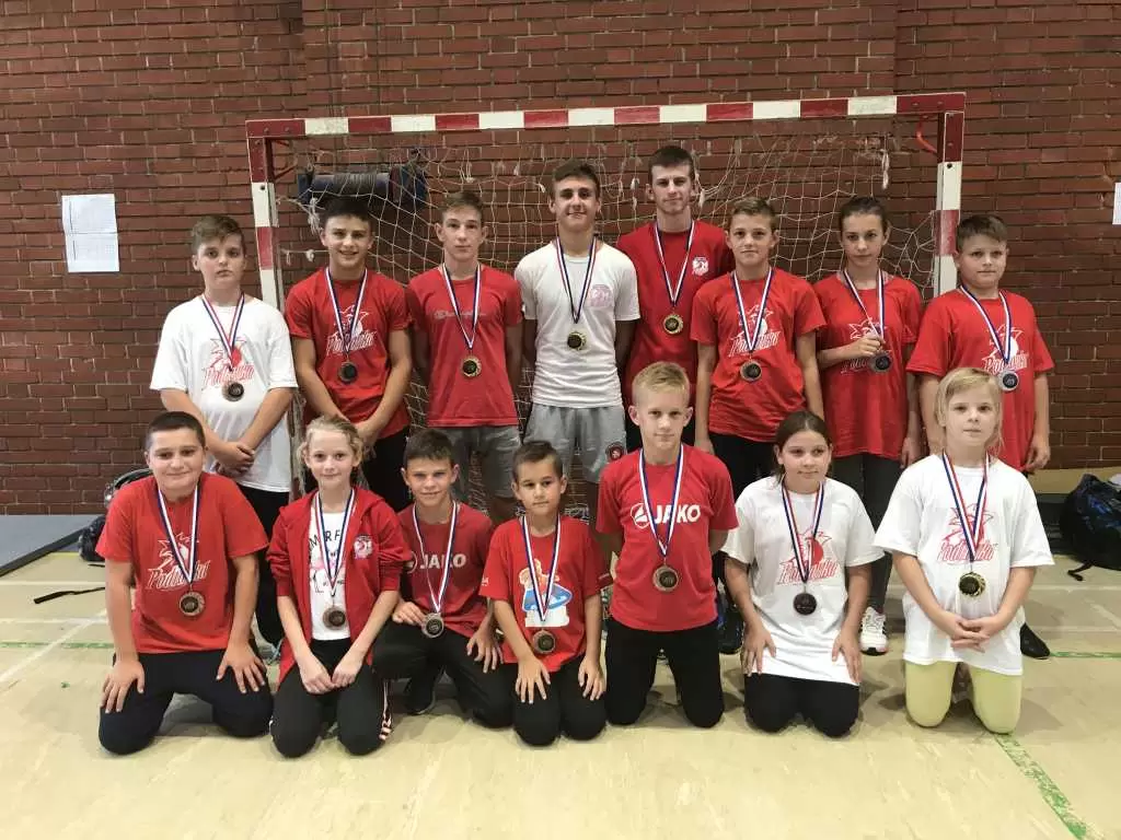 Sjajan nastavak sezone, petanest medalja osvojili su hrvači Podravke u Slatini
