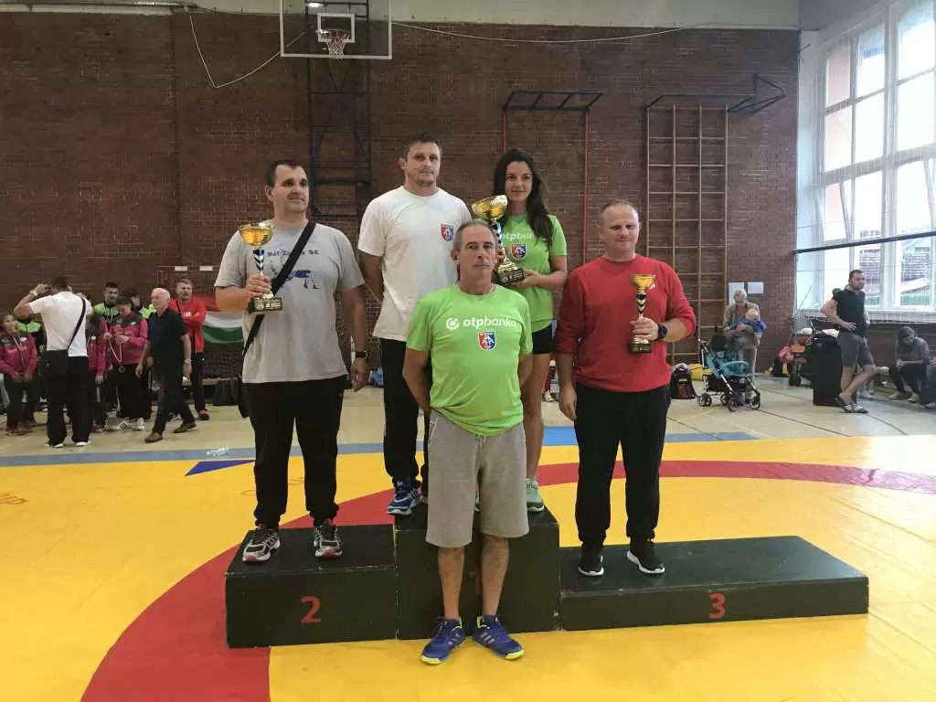 Sjajan nastavak sezone, petanest medalja osvojili su hrvači Podravke u Slatini